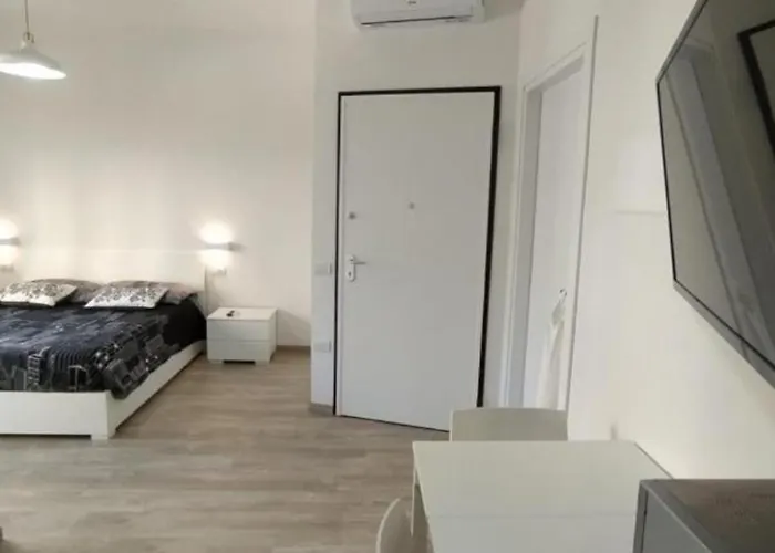 Town Center Apartment